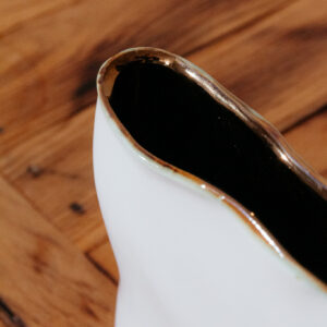 Ceramic Clutch Vase White G588 (8)