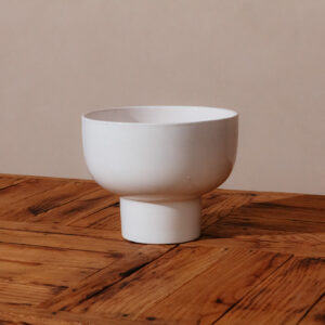 Ceramic Onion Compote Vase White L G596 (3)