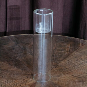 G562