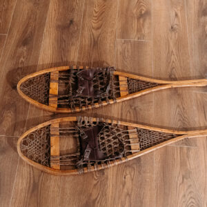 Snow Shoe Prop E674