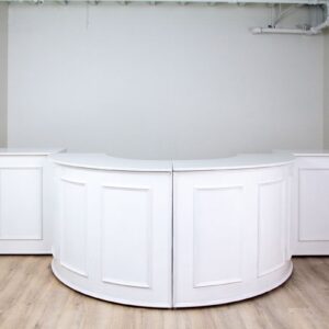 Medallion White Bar – Column (4)