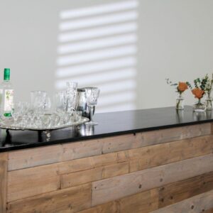 Rustic Wood Barnyard Western Bar In Brown And Black With Natural Wood (6)