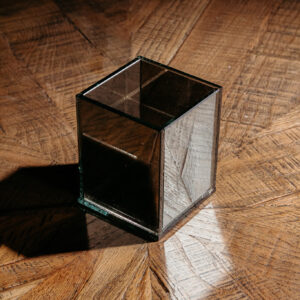 Small Square Mirror Vase G700 (4)