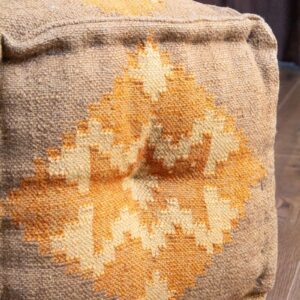 Square Woven Burlap Pouf (10)