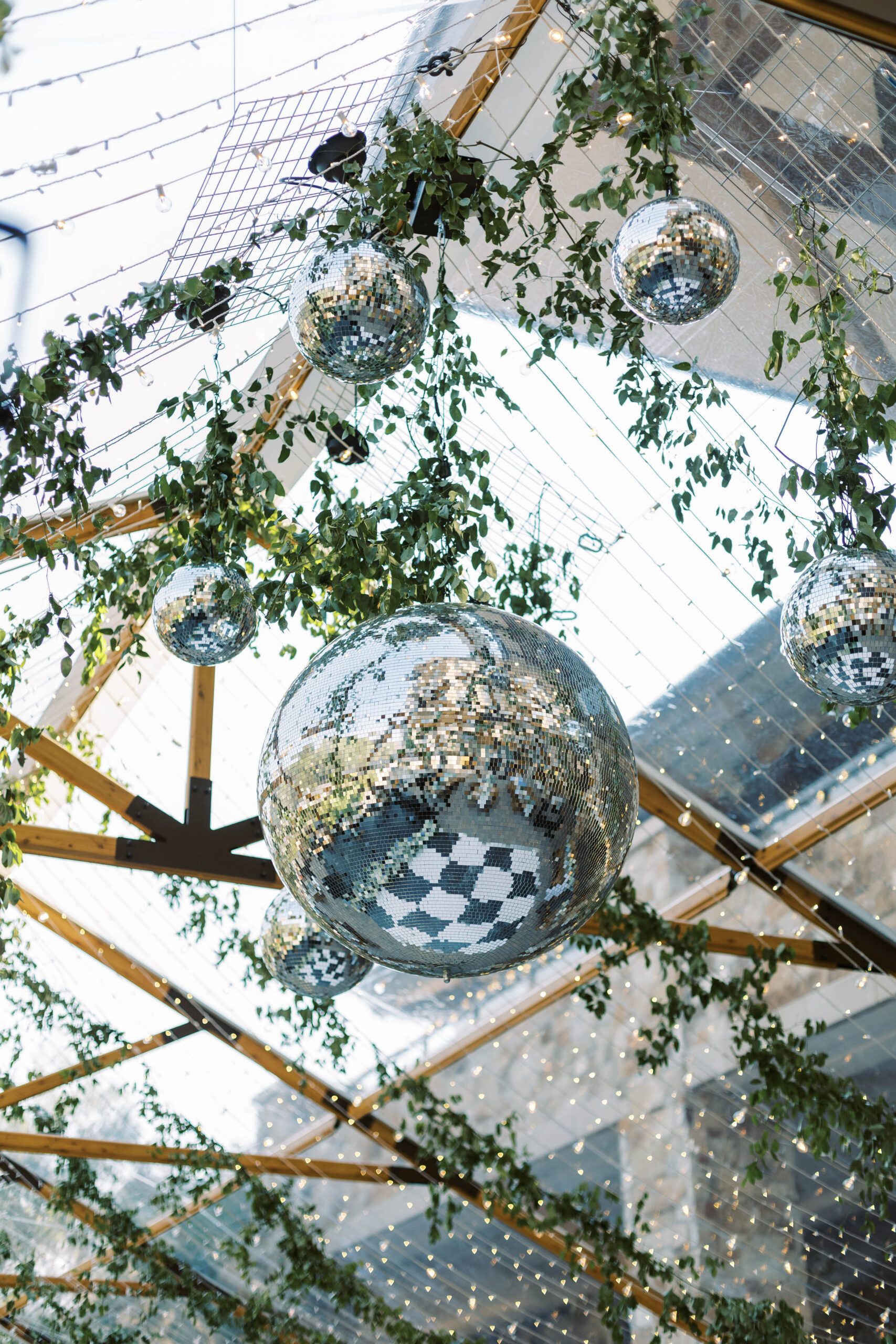 Lighting at Wedding in Tent